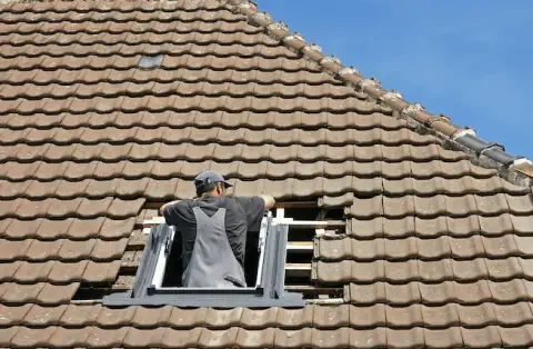 Pose de velux - Boivre-la-Vallée 